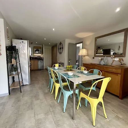 Appartamento 3 Pieces Avec Terrasse A Saint-cyprien - Fr-1-225d-225